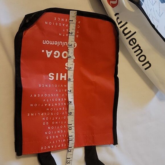 Lululemon bundle of 2 bags - Picture 8 of 8